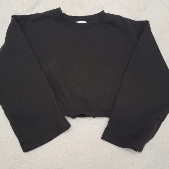 Wilfred Tops - Wilfred Free Aritzia Black Cropped Tie Open Back Wide Sleeves Sweatshirt Size S